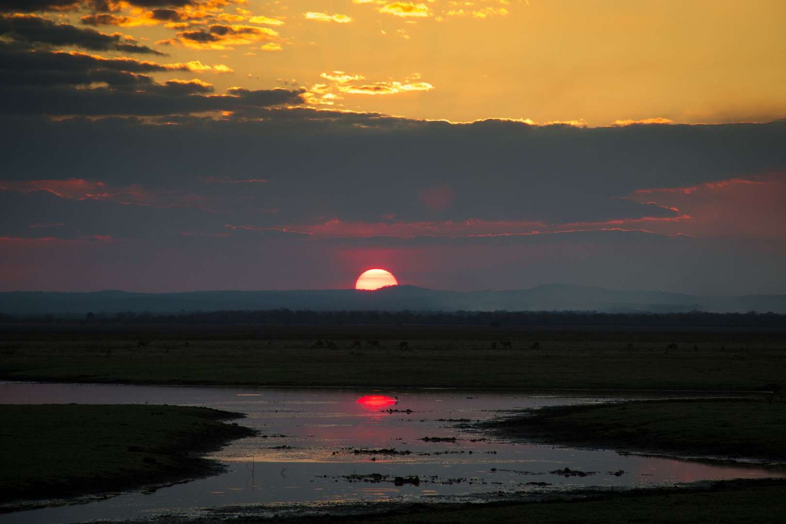Sonnenuntergang am Lake Urema im Gorongosa Nationalpark