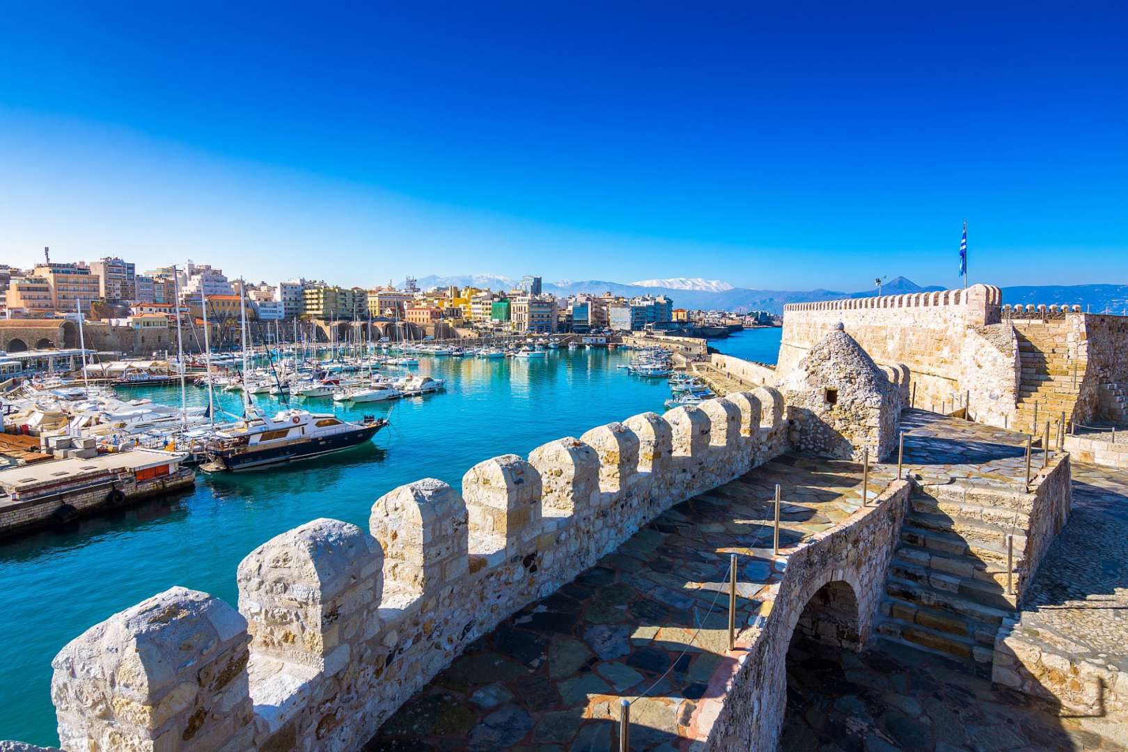 Heraklion mit Hafen und venezianischer Festung
