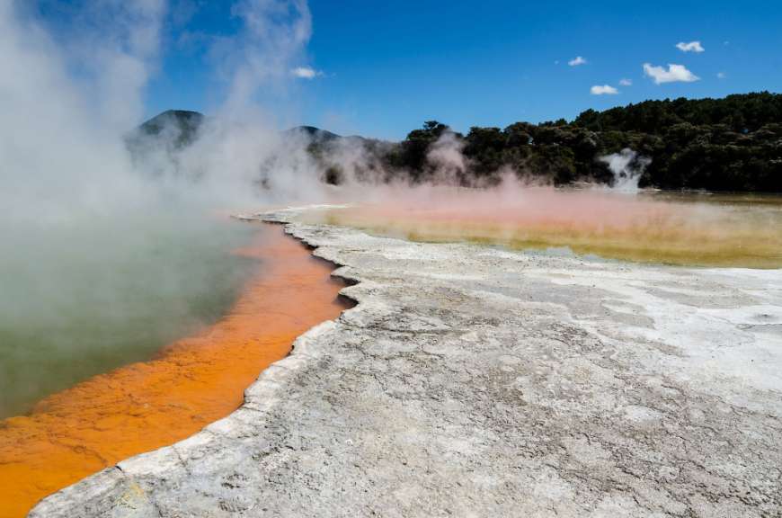 Blubbernder Schlamm, kochende Seen: Wai-O-Tapu Thermal Land