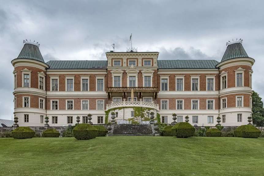 Auf einer Halbinsel: Häckeberga Slott