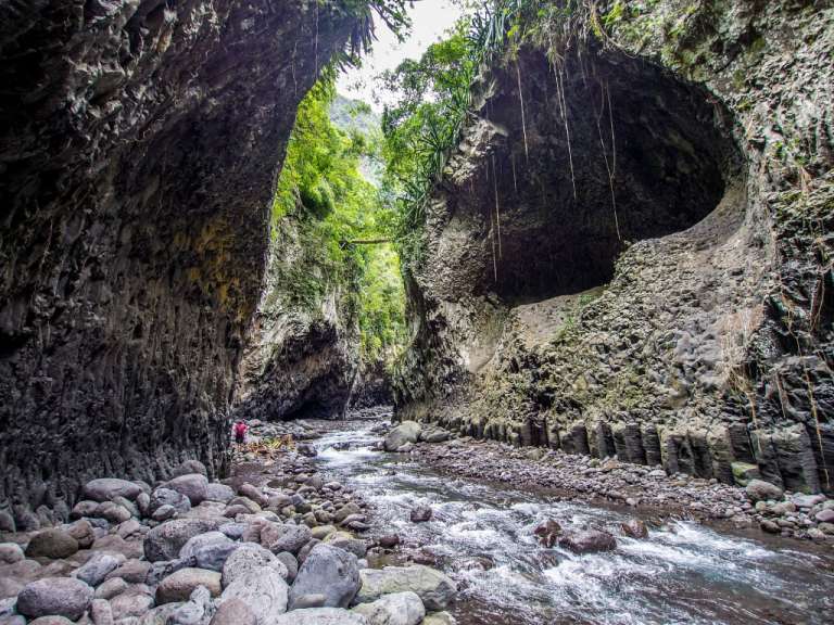 Durch eine wilde Schlucht: Bras de la Plaine
