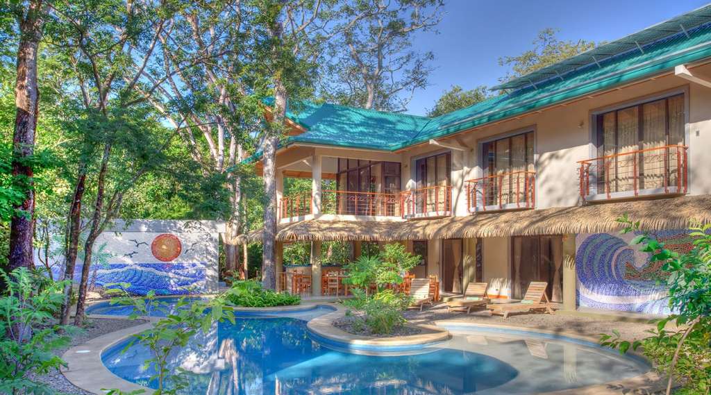 Am Pazifik: Strandresort bei Guiones