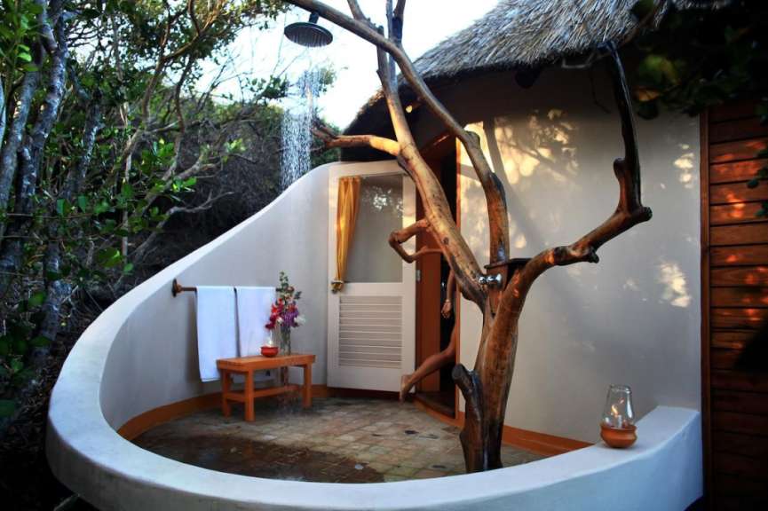 Außendusche mit Meerblick