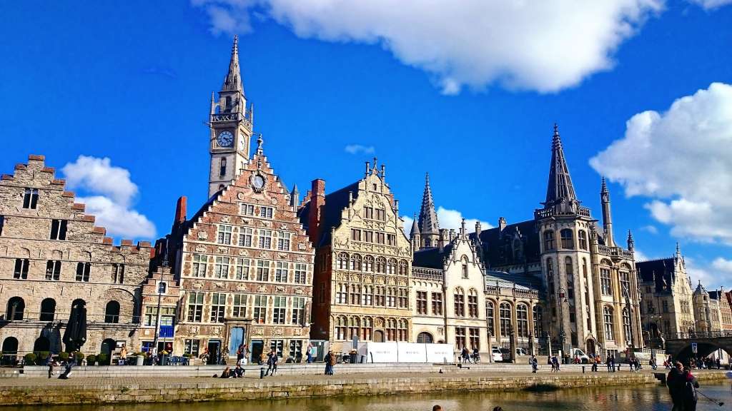 Spaziergang in die Vergangenheit: am Korenlei