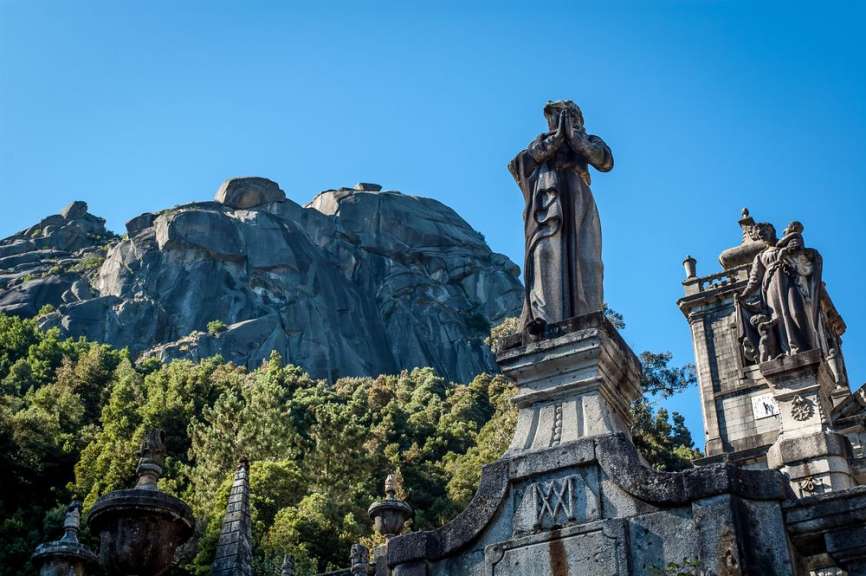 Am Fuß der wilden Berge: Wallfahrtsort Peneda