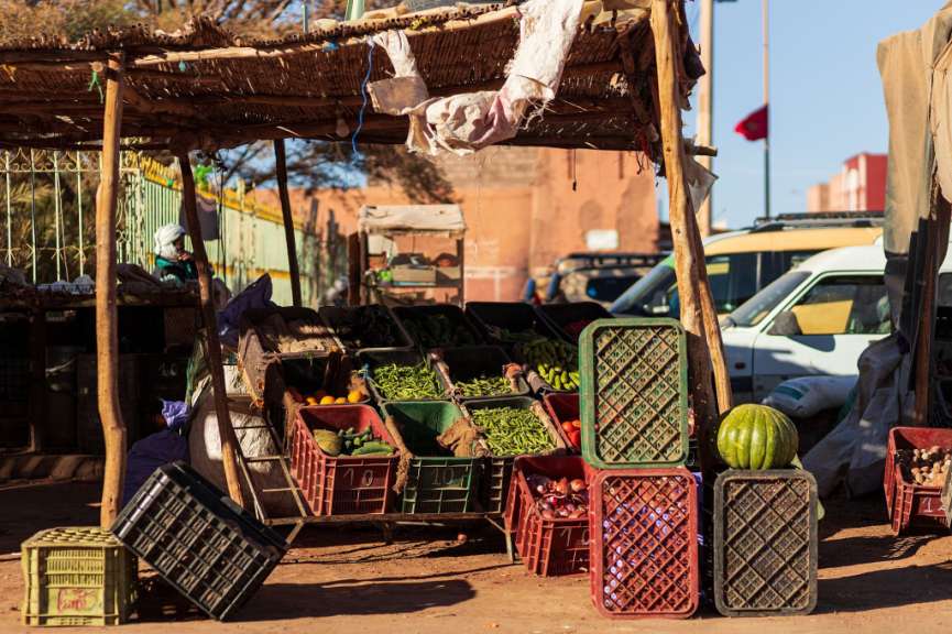 Gemüsemarkt im Dorf Tagounite