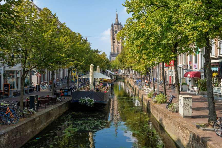 Altholländisches Stadtbild: Delft