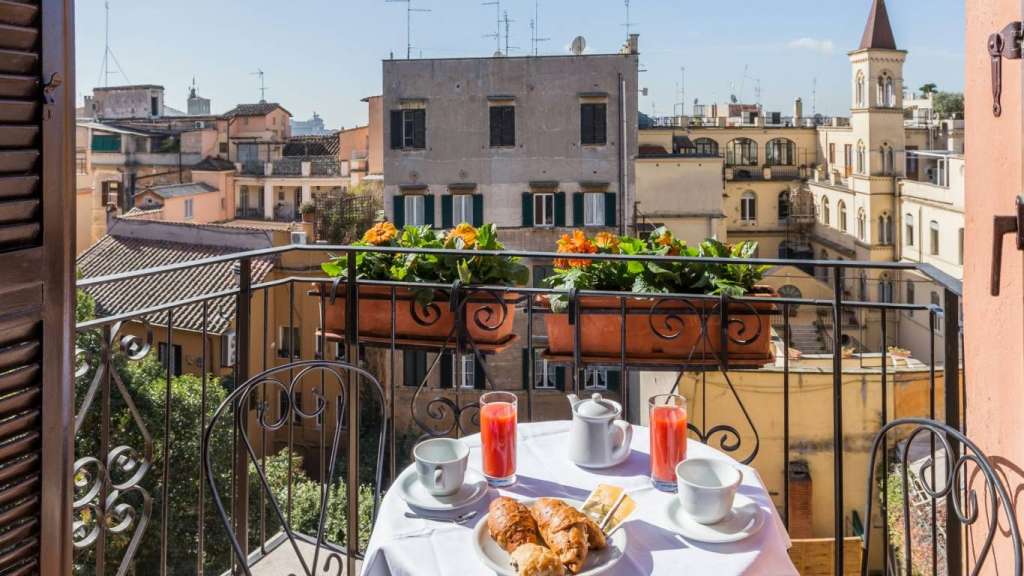 Blick auf die Stadt: Stadthotel in Rom
