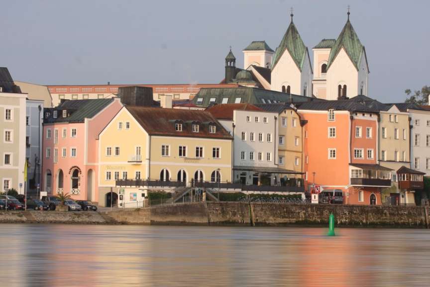 Am Zusammenfluss von Inn und Donau: Altstadthotel in Passau