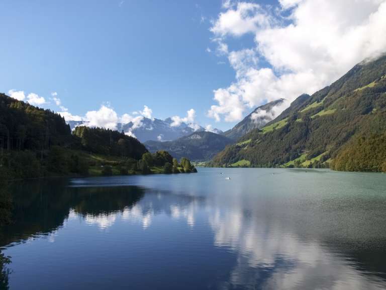 Panorama und Wassersport: Thunersee