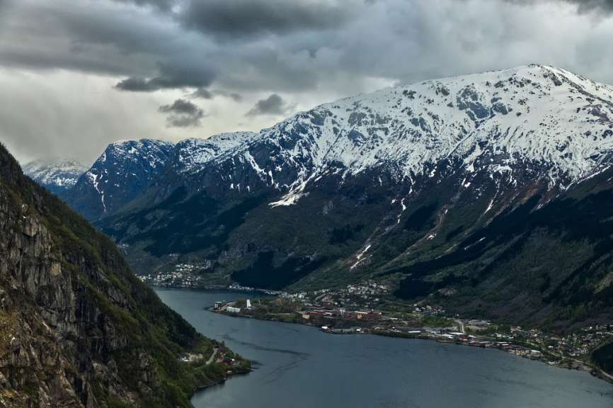Blick vom Aussichtspunkt: Lilletopp