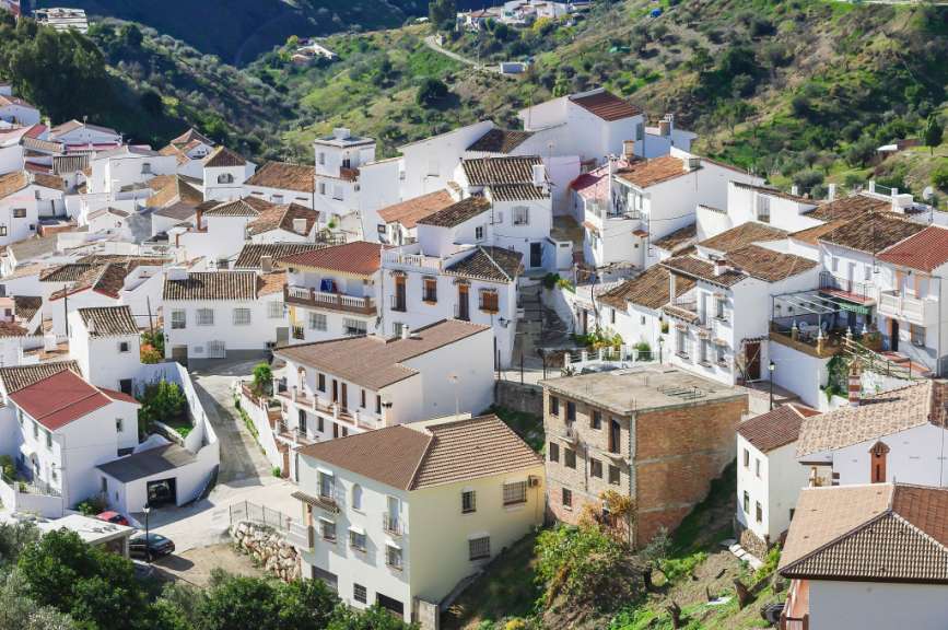 Weißes Dorf: Totalán