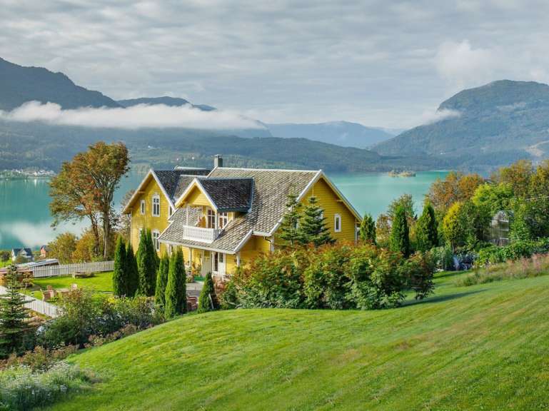 Ehemaliger Bergbauernhof: Gästehaus am Sognefjord