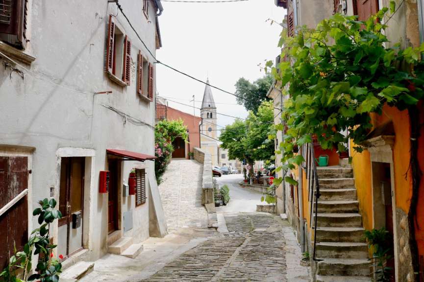 Im Norden von Istrien gelegen: Buje