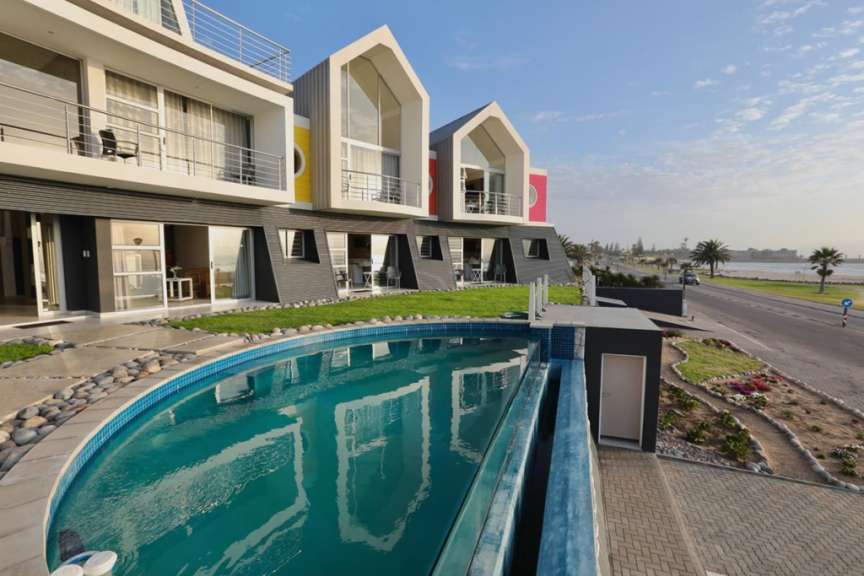 Unverbaute Lage: Gästehaus am Strand