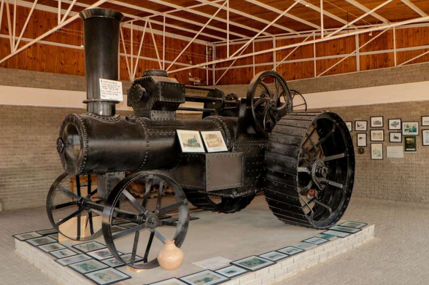 Festgefahren: Dampflokomobile