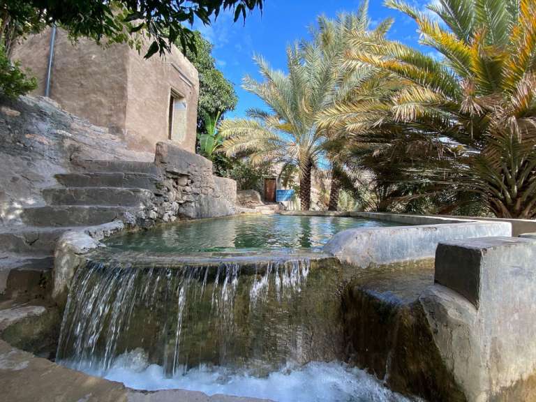 Lebendige Traditionen: Spaziergang durch Misfat Al Abriyeen