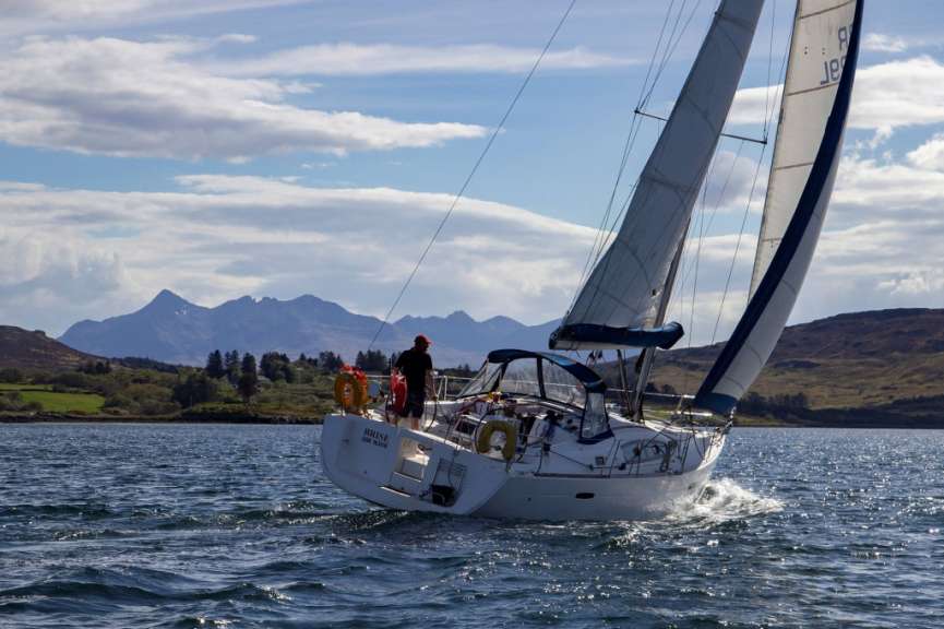 Vor der Küste von Skye: Segeltörn