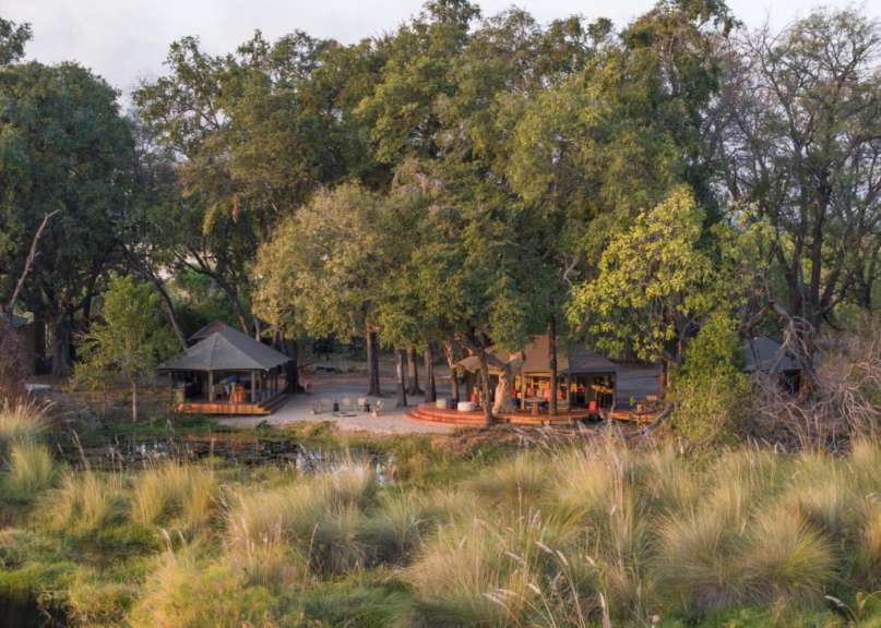 Tief in der Wildnis: Bush Camp im Okavango Delta