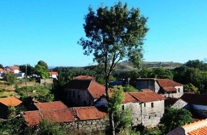 Dorfidylle: Almofrela