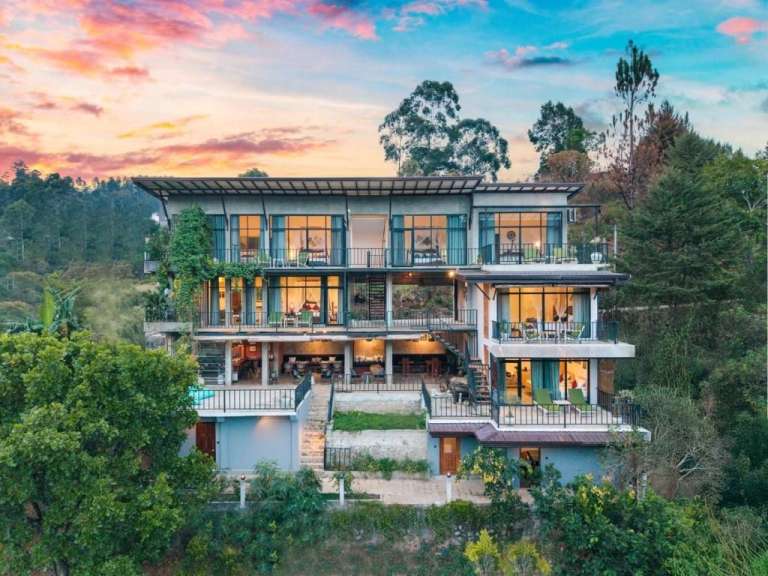 Panoramablick: Villa in Ella