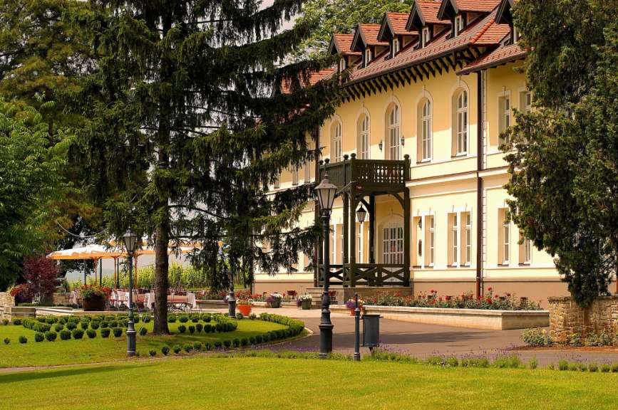 Reise in die k.u.k.-Monarchie: Schloss Gróf Degenfeld