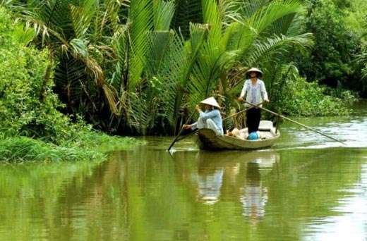 Unterwegs auf einem der zahllosen Kanäle