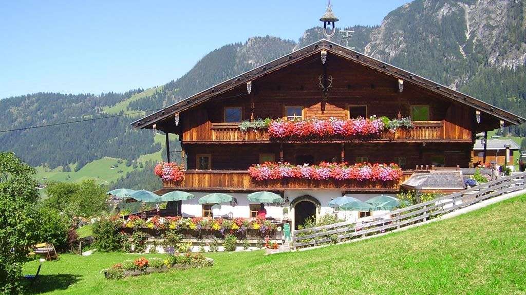 traditionsreich: Berghotel in Alpbach