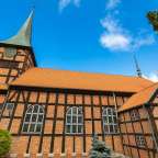 barocke Malereien: Fachwerkkirche von Stegna