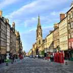buntes Leben, ehrwürdige Fassaden: Royal Mile