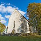Mittelalterliche Wehrkirche: Karja