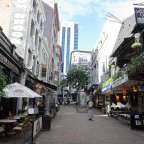 Fressgasse quer zur Queen Street: Vulcan Lane