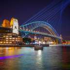 Aussicht auf das Stadtpanorama: Sydney Harbour Bridge