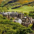 Holyrood Palace und Park