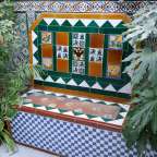 Keramikfliesenbank in der Casa Don Bosco