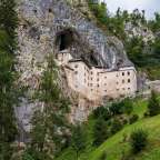 In den Berg hinein gebaut: Burg Predjama
