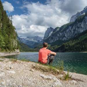 Dachstein-Berge am Gosauer See