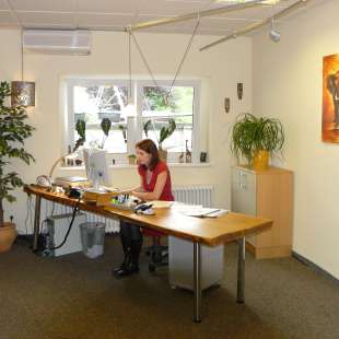 Astrid Bosbach im Backoffice