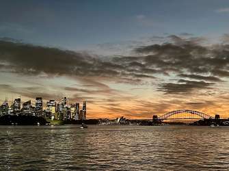 Sydney mit Harbour Bridge