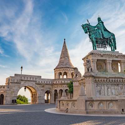 Fischerbastion und Statue Stephen: Budapest