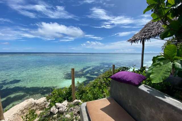 Sansibar: kristallklares Wasser und blauer Himmel – ©Kerstin Pesch