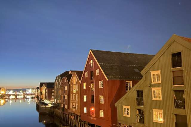 Trondheim bei Nacht