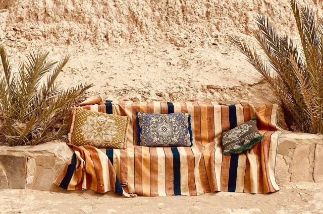 Sitzecke im Wüstencamp bei Tissint – ©Kerstin Pesch