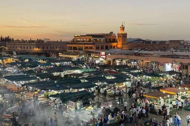 Lebhaftes Treiben auf dem Djeema el Fna – ©Kerstin Pesch