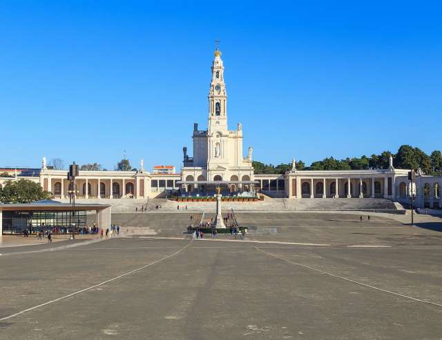 größter Kirchplatz der Welt: Wallfahrtsort Fátima