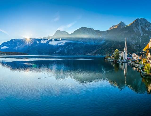 Panoramablick auf das Hallstätter Bergdorf