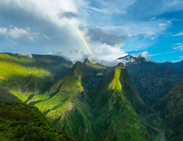Regenbogen über Cap Noir