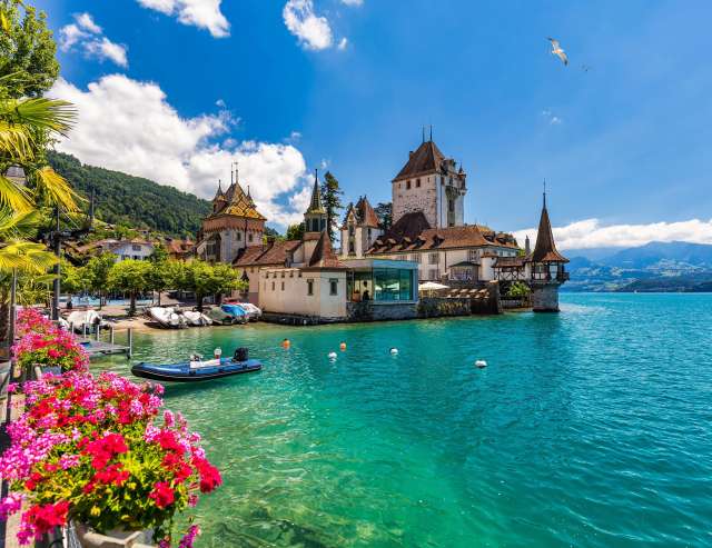 Schloss Oberhofen am Thunersee
