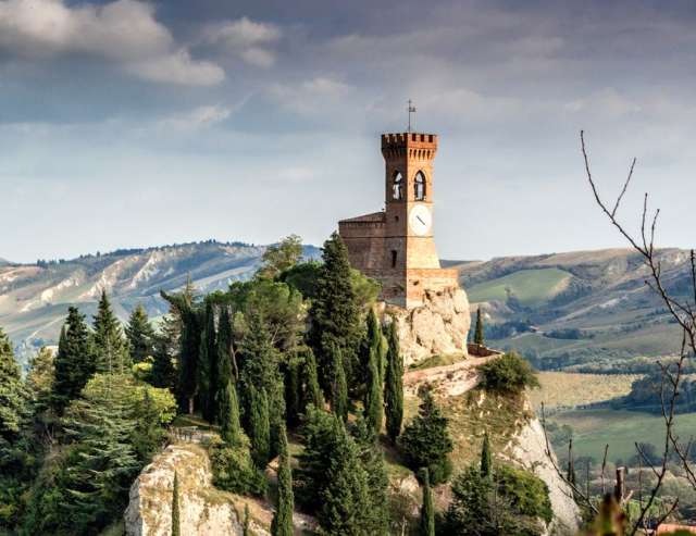 romantische Burgen: Emilia Romagna