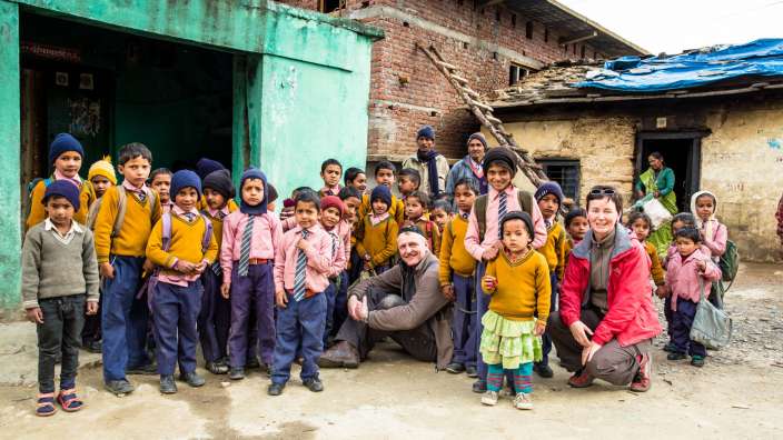 In Mitten von Schulkindern – ©Reisefoto von Erika Pinzl
